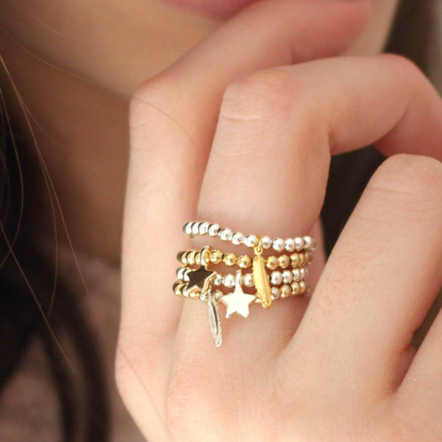 Pinky bead ring Handmade jewelry Flexible bead ring Elastic ring - Shop  JuJuJewelryShop General Rings - Pinkoi